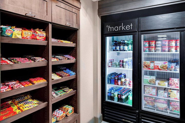 Snack bar