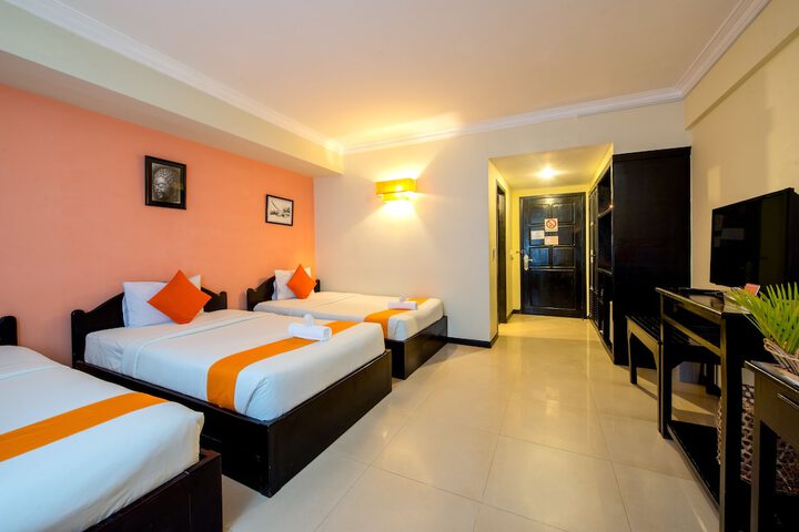 Room 54 of 160