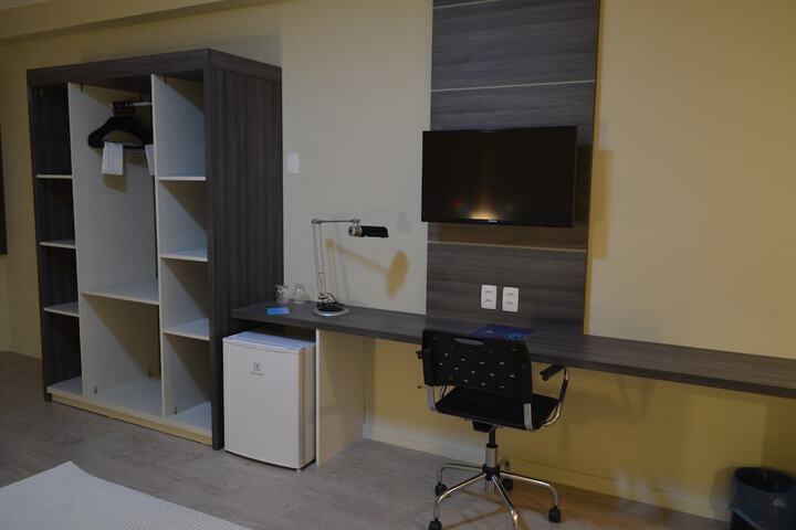 In-room business center