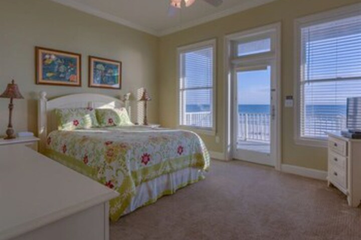 Room 34 of 42