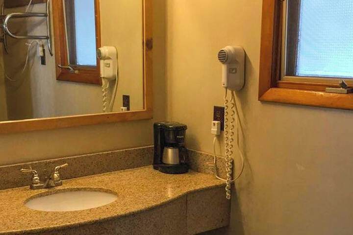 Room 63 of 107