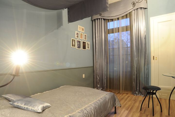 Room 3 of 54