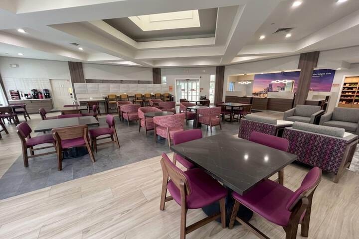 Guest Lobby