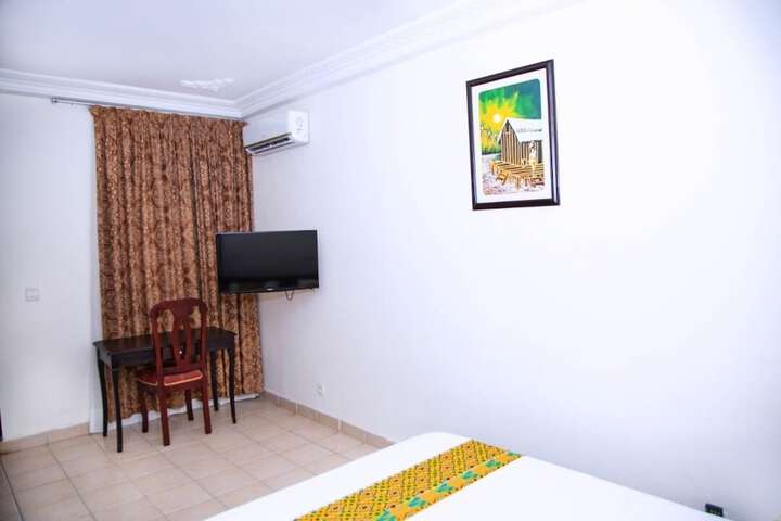 Room 12 of 55