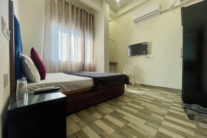 Room 18 of 57