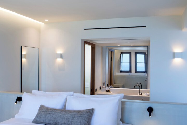 Room 26 of 189