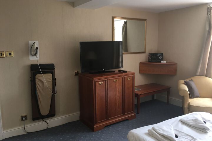 Room 18 of 58