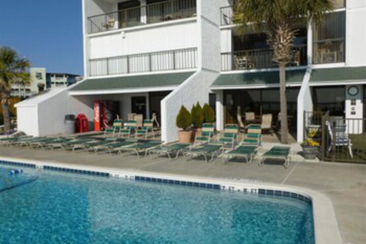 Pool 18 of 36