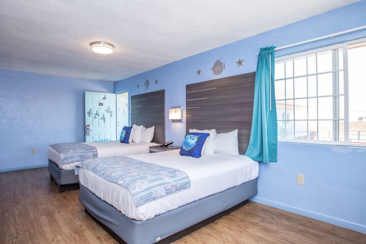 2 Queen Beds (40 of 46)
