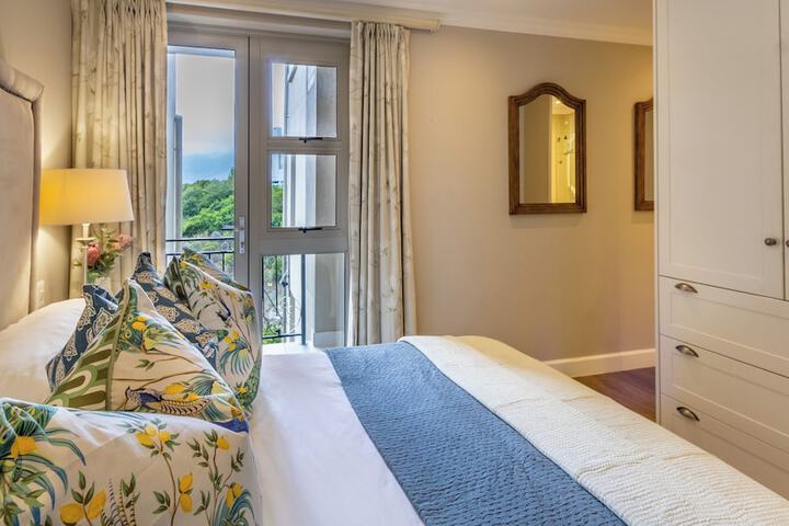 Room 46 of 261