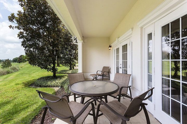 Terrace/Patio 4 of 18