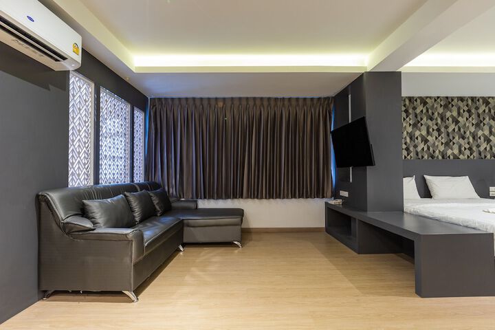 Room 35 of 56
