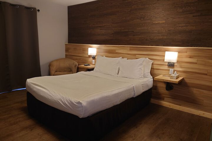 Room 7 of 23
