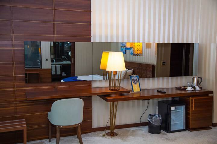 Room 25 of 57