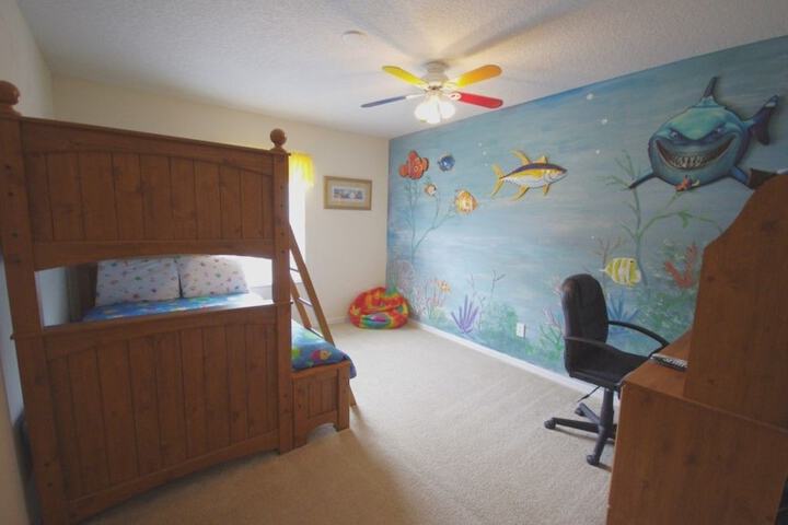Room 9 of 44
