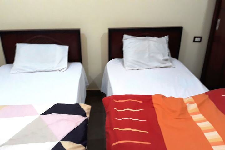 Room 15 of 83