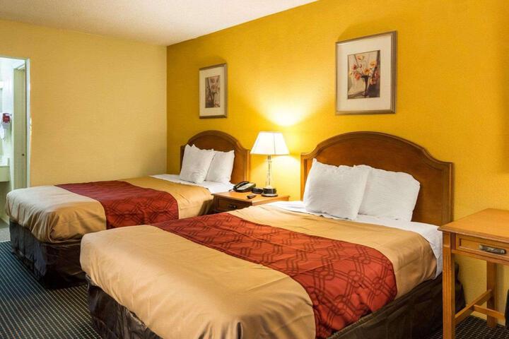 Double Bed (5 of 9)