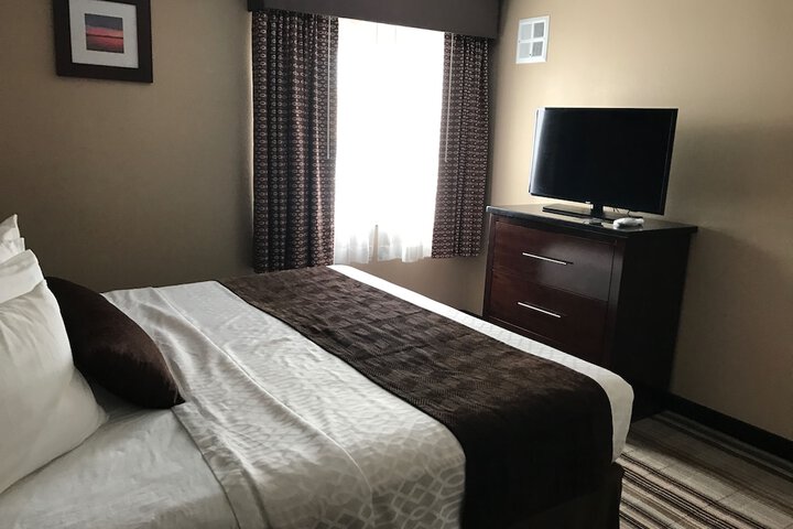 Room 6 of 40