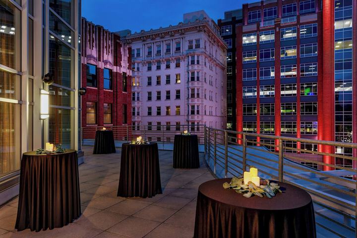 Banquet hall