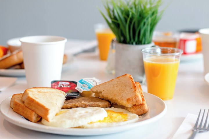 Breakfast meal