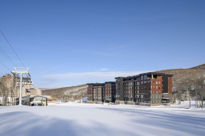 Hotel Exterior 114 of 122