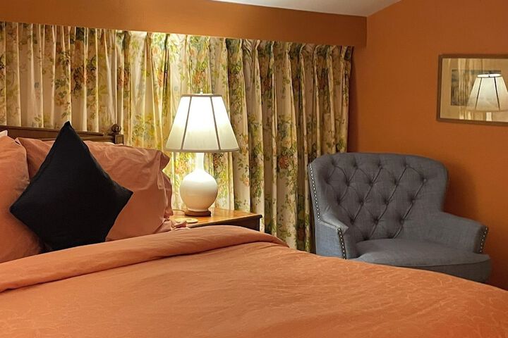 Room 84 of 148