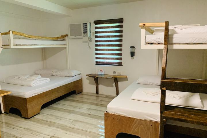Room 20 of 238