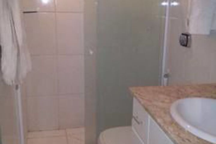 Room 4 of 35