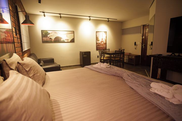 Room 7 of 45