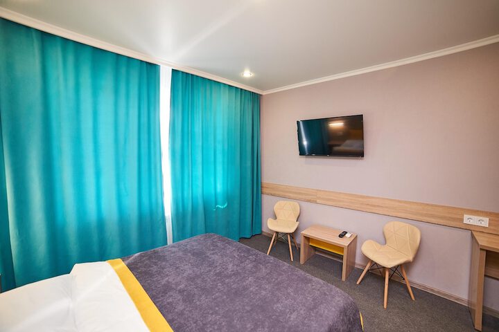 Room 35 of 54
