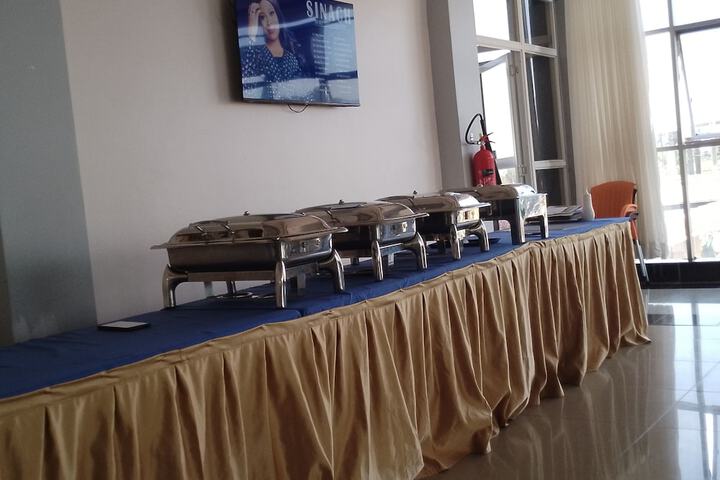 Breakfast/Coffee Service 13 of 19