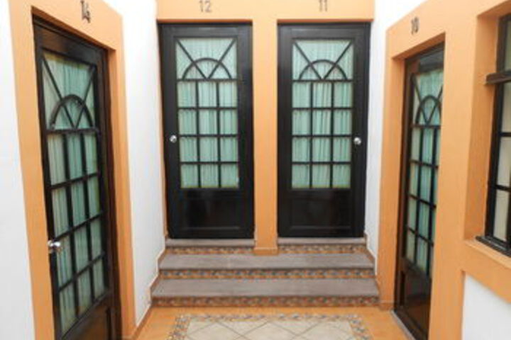 Ballroom/Hall 9 of 16