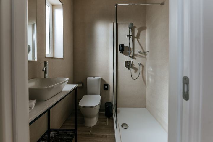 Room 25 of 56