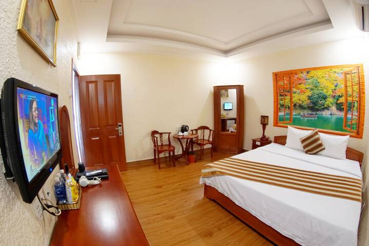 Room 14 of 77