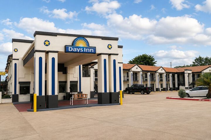 Exterior Photo