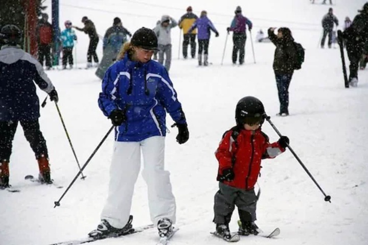 Snow and ski sports