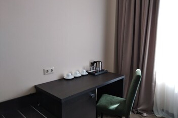 Room 75 of 76