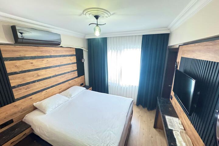 Room 30 of 109