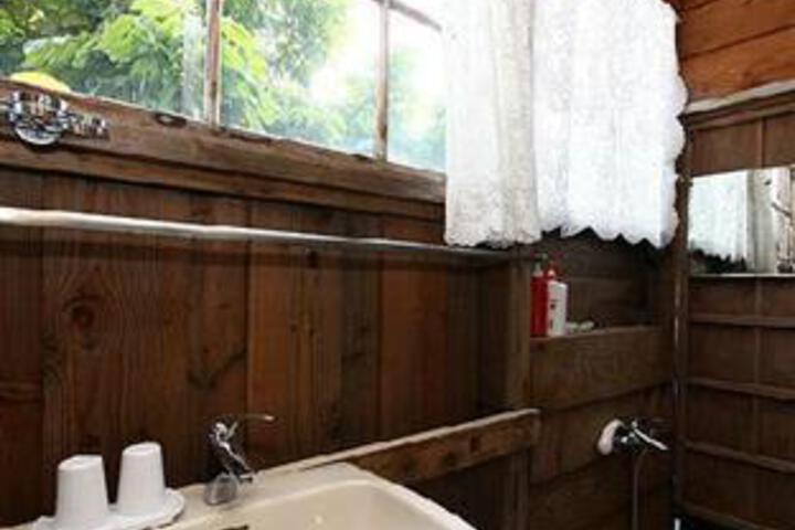 JingHua Homestay