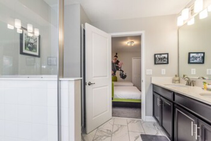 Room 44 of 71