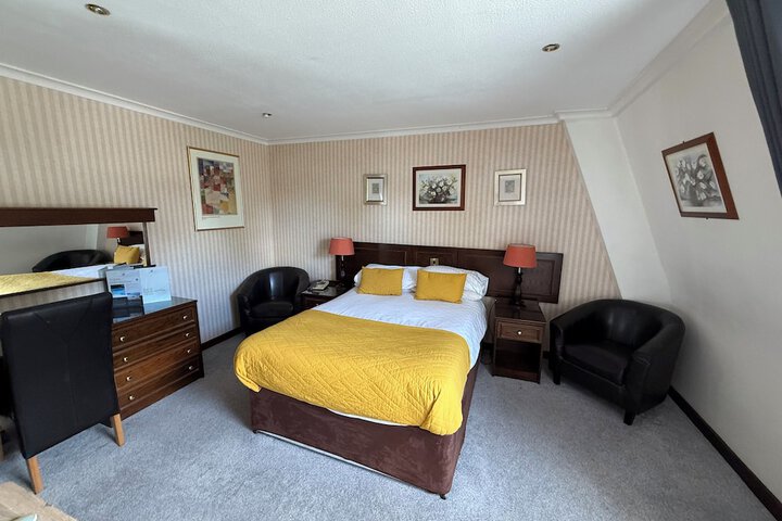 Room 47 of 175