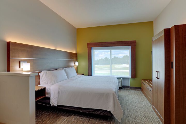Standard | King Bed (21 of 25)