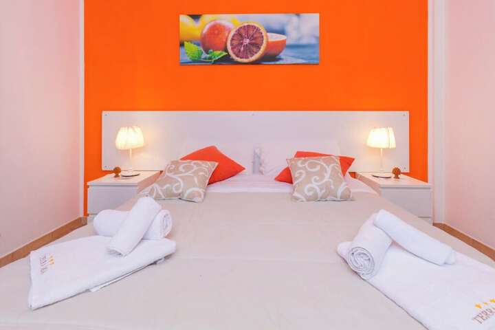 Room 14 of 62