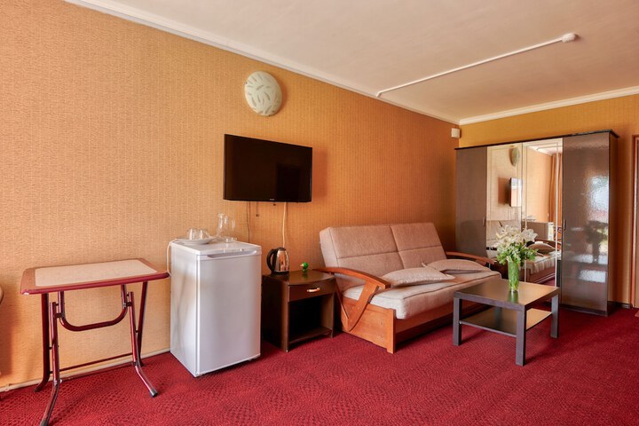 Room 12 of 56