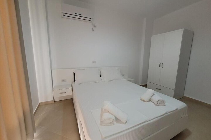 Room 55 of 115