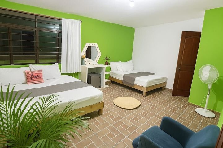 Room 5 of 28