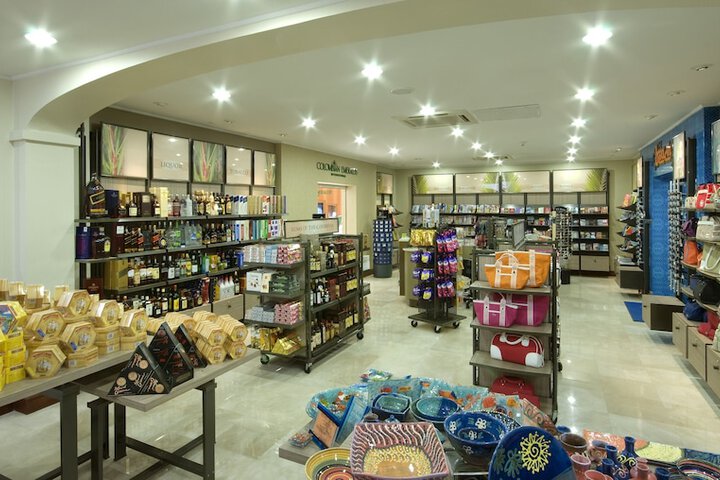 Gift Shop 85 of 104
