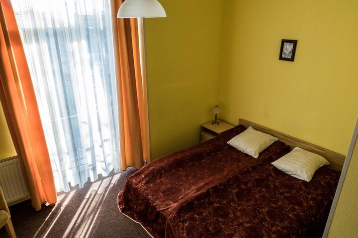 Room 22 of 51
