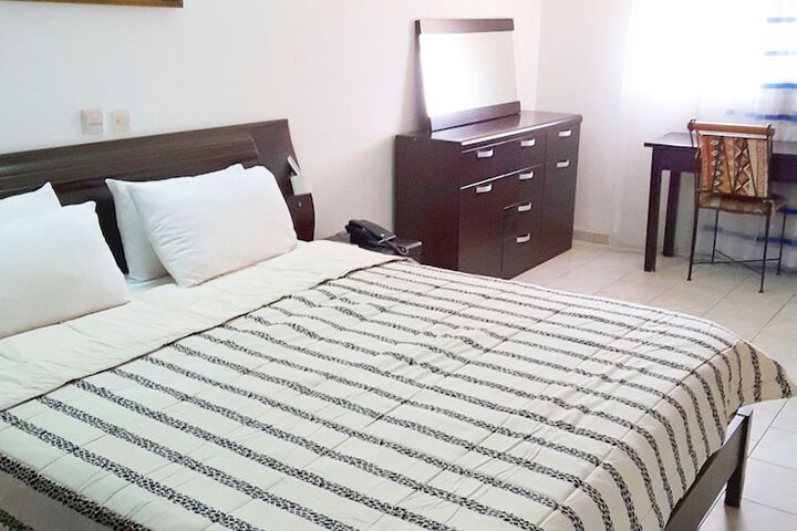 Room 73 of 130