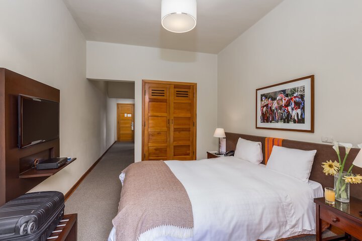 Room 8 of 91